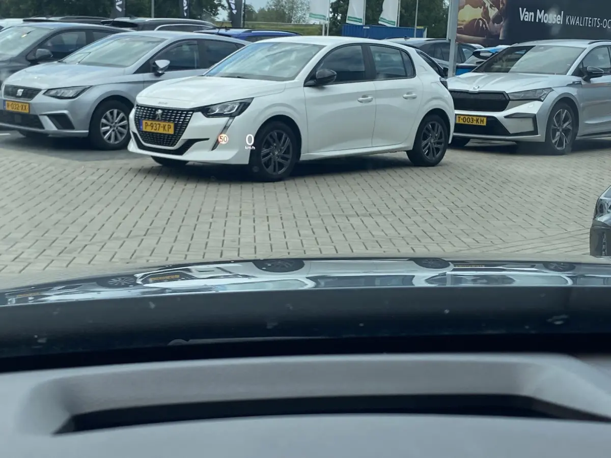 2.0 e-SkyActiv-X M Hybrid Luxury | TREKHAAK | LEDER | MEMORYSTOELEN | HEAD UP DISPLAY | BOSE | STOELVERWARMING | CAMERA | NAVIGATIE | LMV | ADAPTIEF CRUISECONTROL |