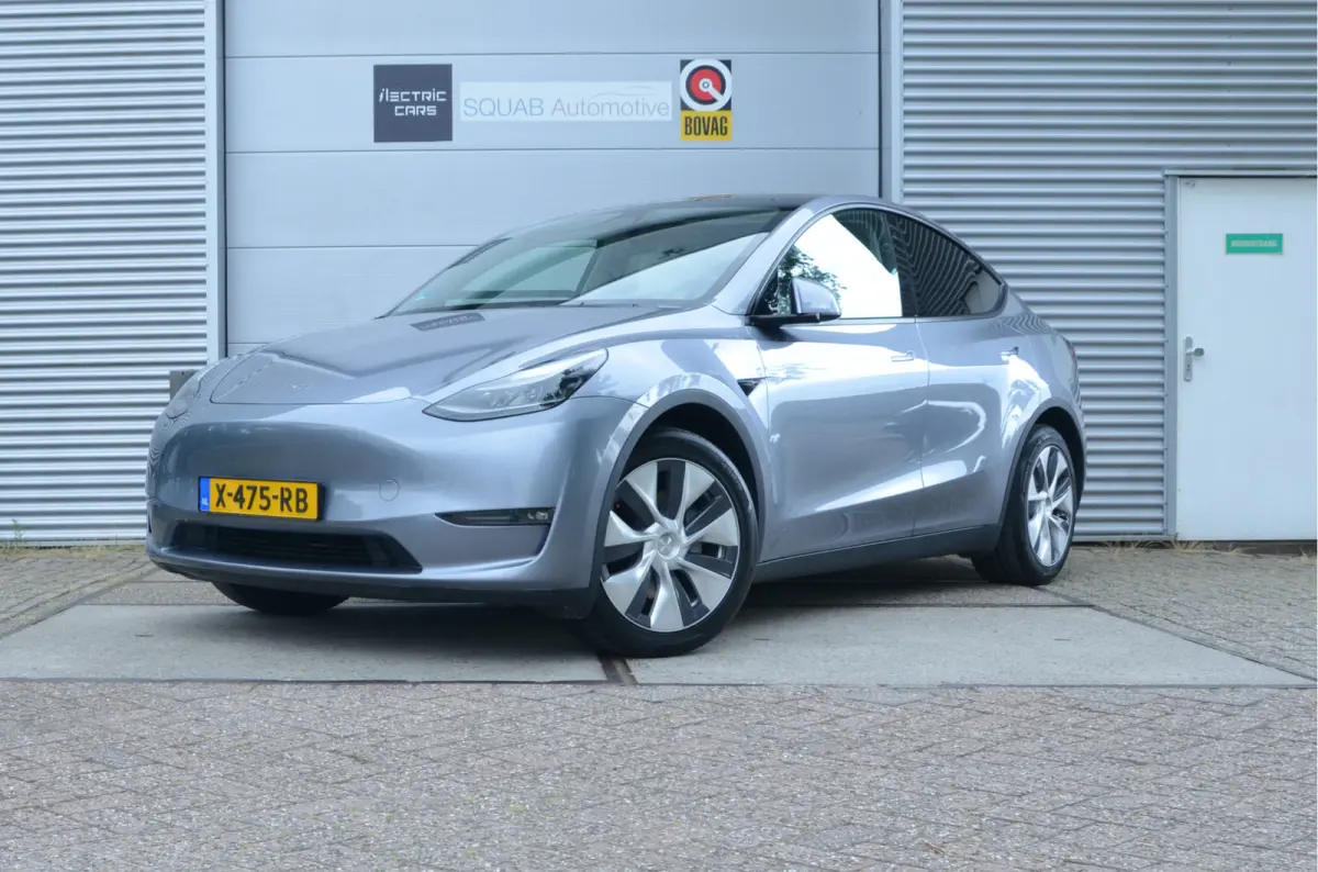 Long Range AWD 75 kWh Trekhaak (1.600kg), Enhanced AutoPilot3.0 (twv 3.800,-)