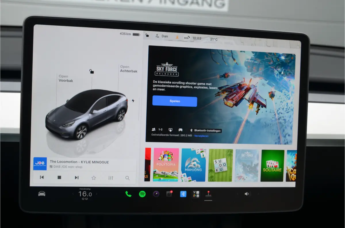 Long Range AWD 75 kWh Trekhaak (1.600kg), Enhanced AutoPilot3.0 (twv 3.800,-)