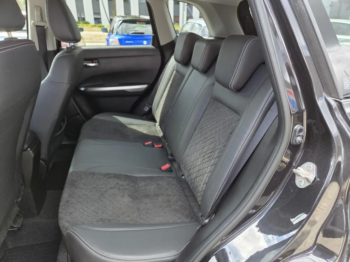 1.4 Boosterjet Style Smart Hybrid |Tot 10 jaar garantie!!!!|1500 kg trekgewicht |Rijklaarprijs