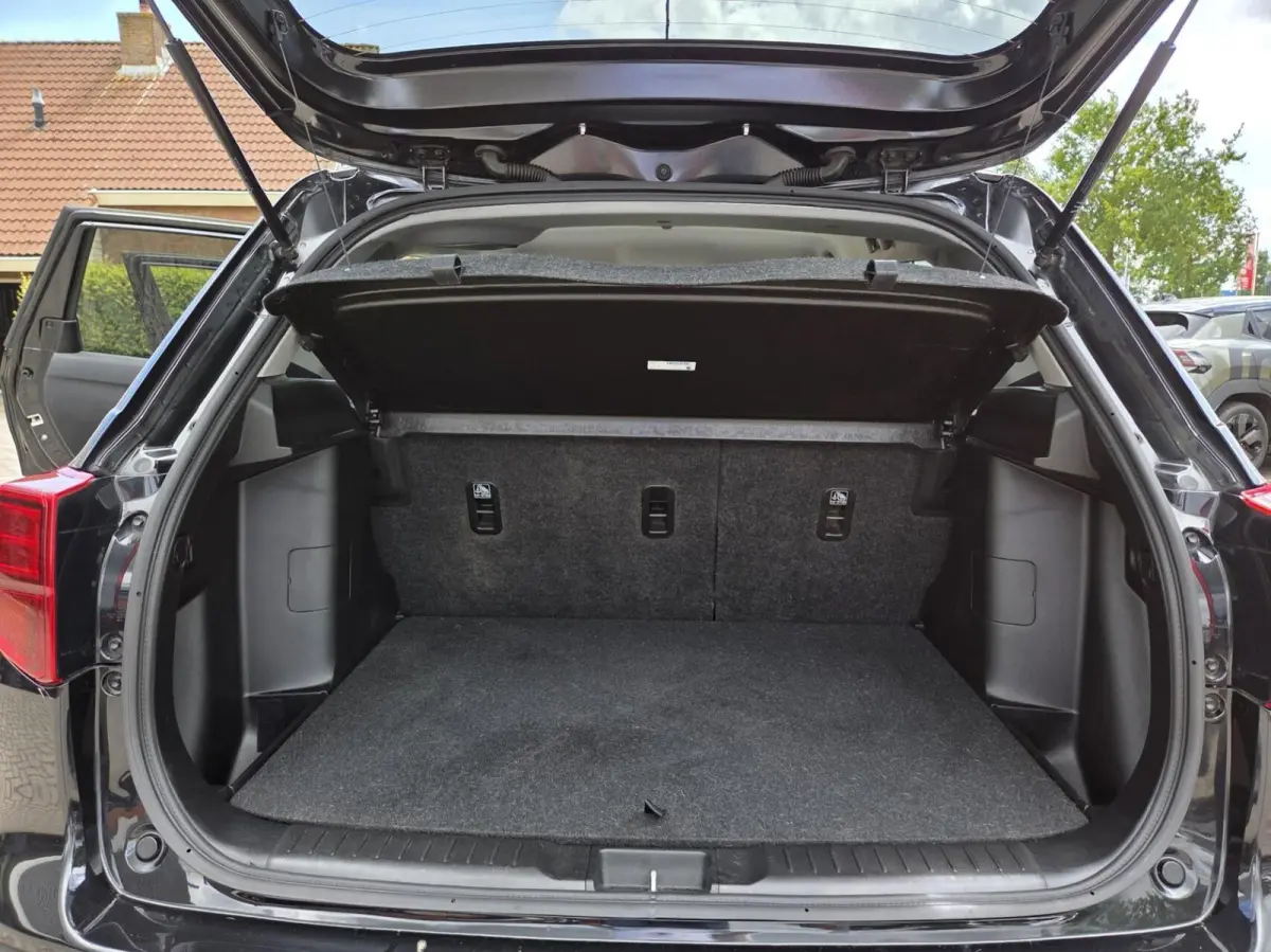1.4 Boosterjet Style Smart Hybrid |Tot 10 jaar garantie!!!!|1500 kg trekgewicht |Rijklaarprijs