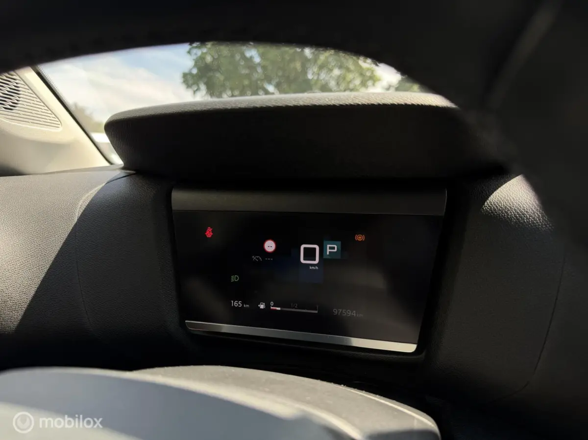 1.2 PureTech Feel|Automaat|Carplay|Camera|Stoelverwarming|Stuurverwarming|