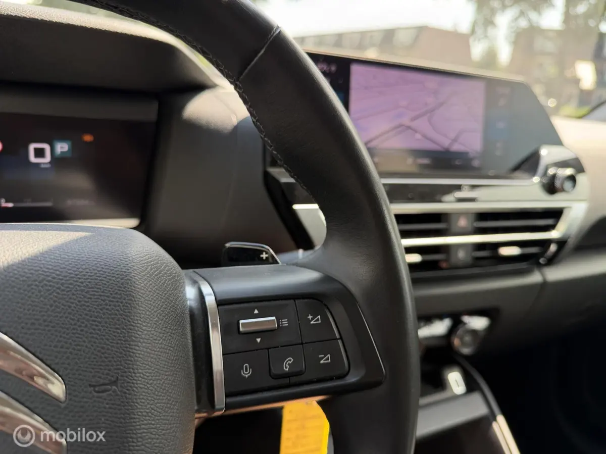 1.2 PureTech Feel|Automaat|Carplay|Camera|Stoelverwarming|Stuurverwarming|