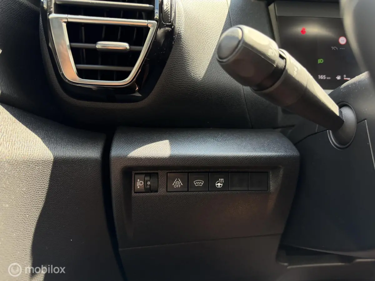 1.2 PureTech Feel|Automaat|Carplay|Camera|Stoelverwarming|Stuurverwarming|