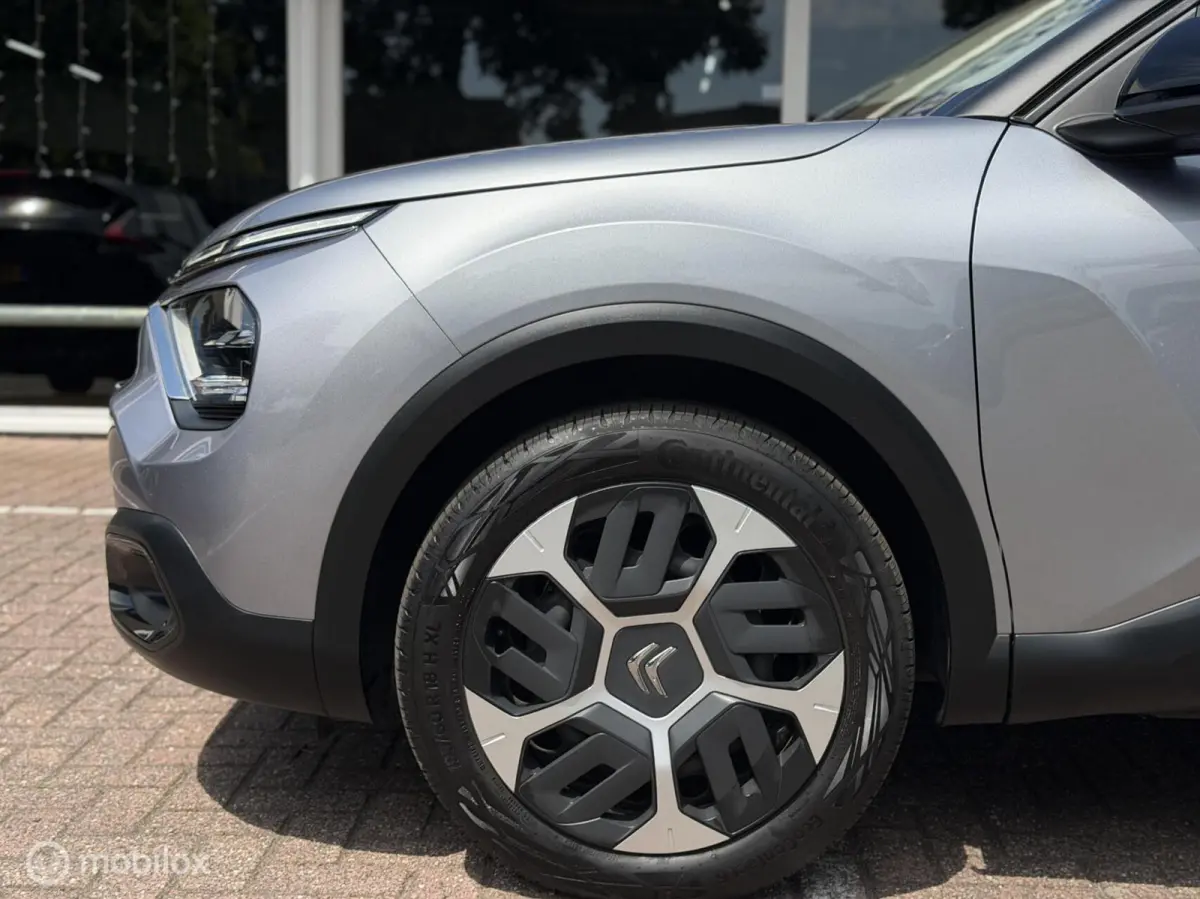 1.2 PureTech Feel|Automaat|Carplay|Camera|Stoelverwarming|Stuurverwarming|