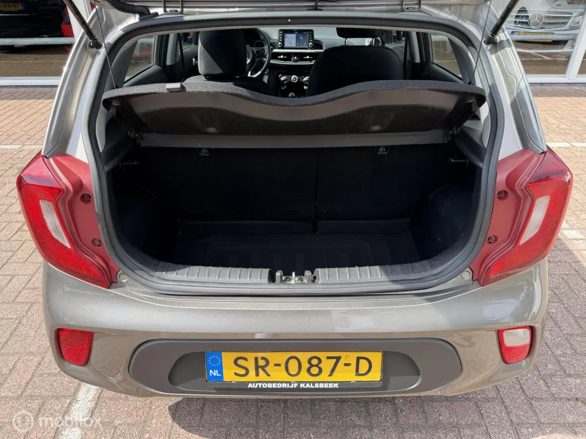 1.0 CVVT ComfortPlusLine Navigatie|Cruise|Camera|Airco|