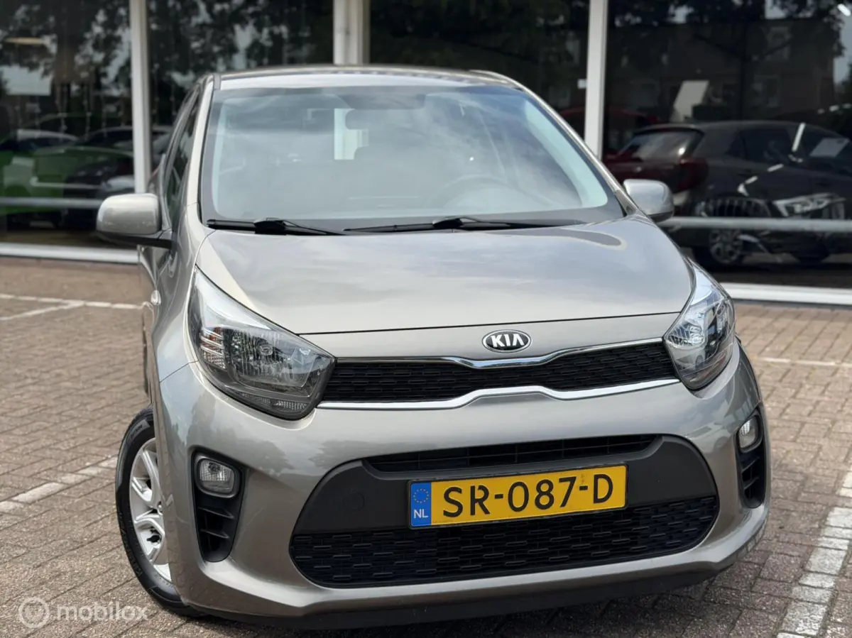 1.0 CVVT ComfortPlusLine Navigatie|Cruise|Camera|Airco|