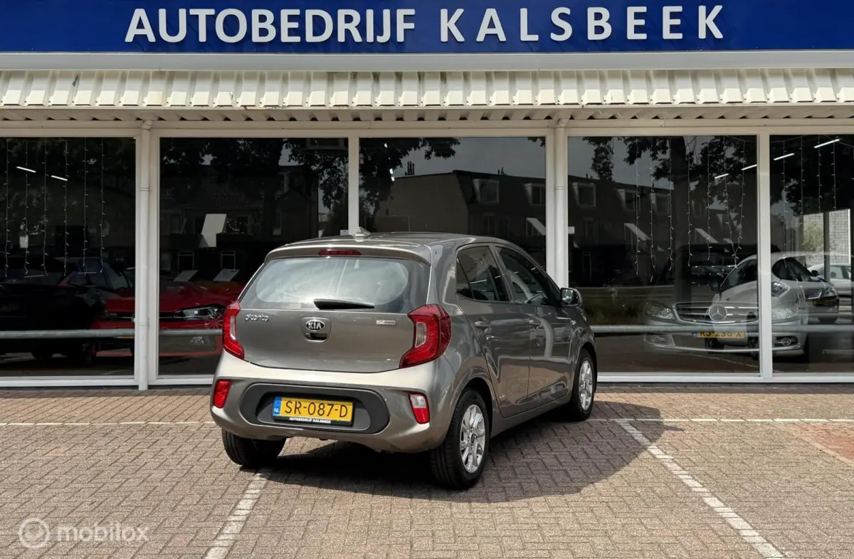 1.0 CVVT ComfortPlusLine Navigatie|Cruise|Camera|Airco|