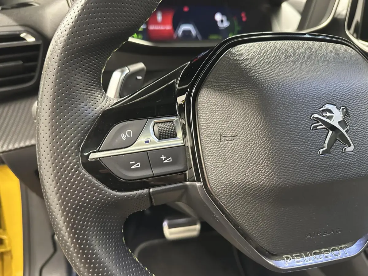 1.2 PureTech GT Pack Pano Carplay Camera Stoelverwarming