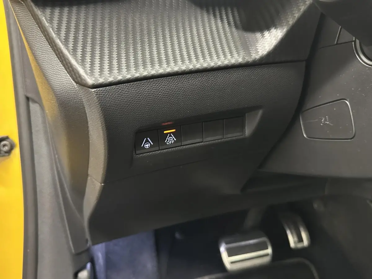 1.2 PureTech GT Pack Pano Carplay Camera Stoelverwarming