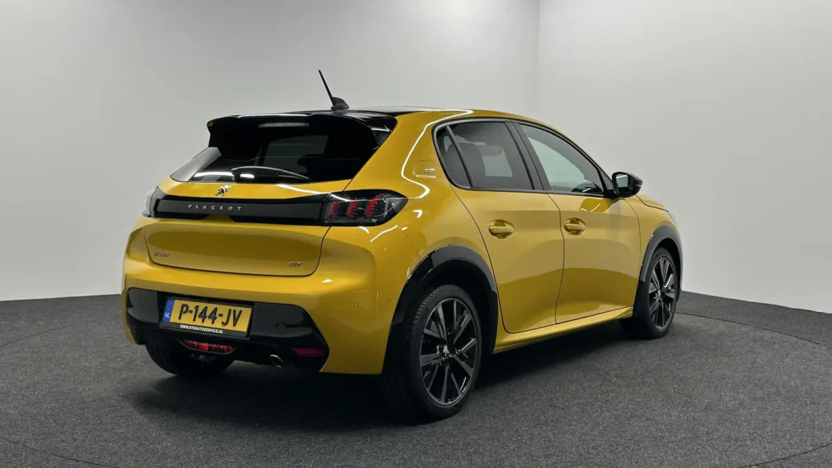 1.2 PureTech GT Pack Pano Carplay Camera Stoelverwarming