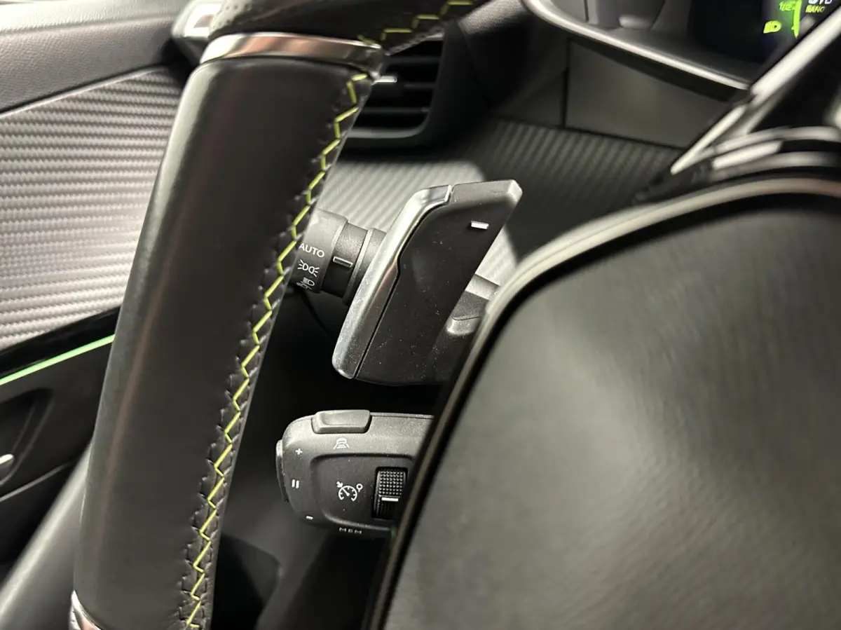 1.2 PureTech GT Pack Pano Carplay Camera Stoelverwarming