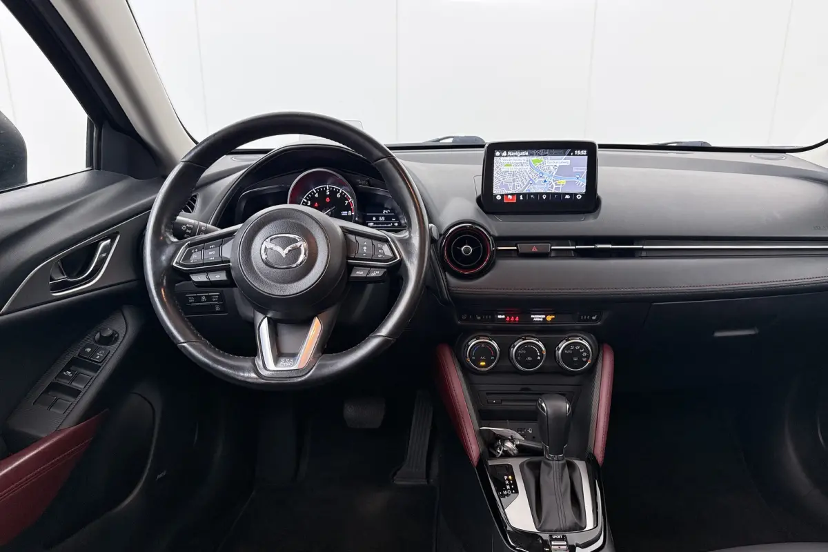2.0 e-SkyActiv Aut. Head-up Display Trekhaak BOSE Camera