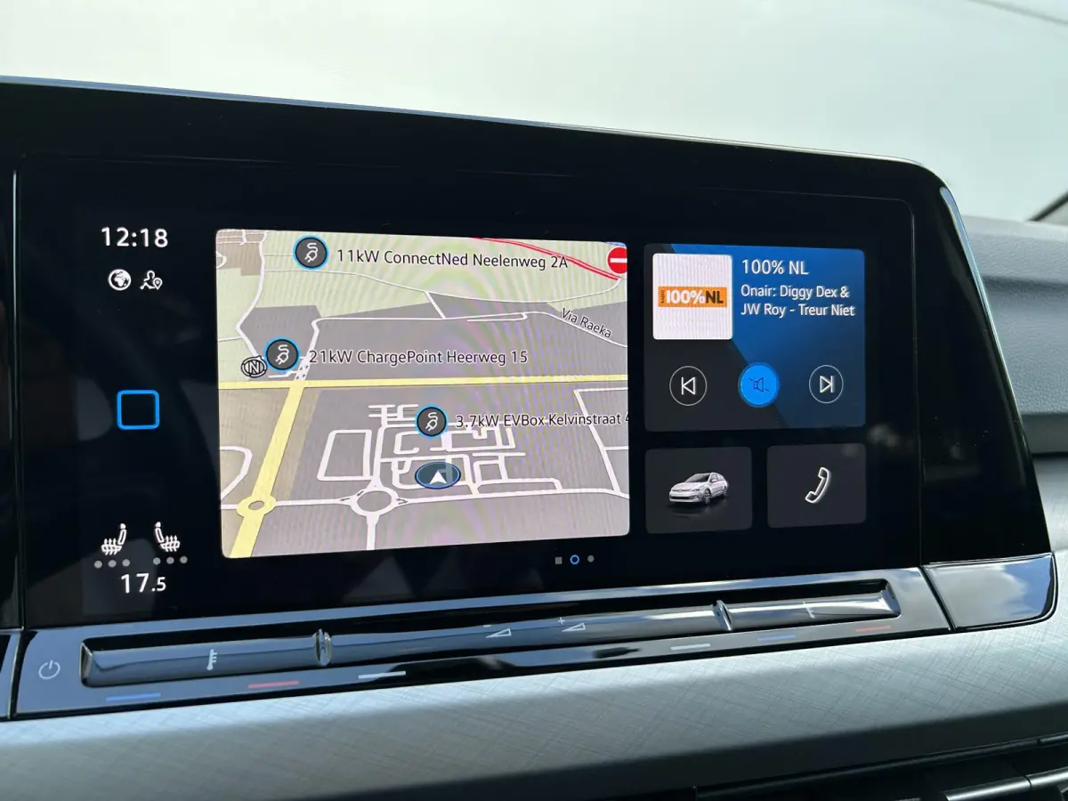 1.0 eTSI Life Business 110 PK | Automaat | Stoelverwarming | Parkeersensoren | Navigatie | Achteruitrijcamera | Adaptive Cruise Control | Climatronic | Digital Cockpit | LED | 18" Lichtmetaa