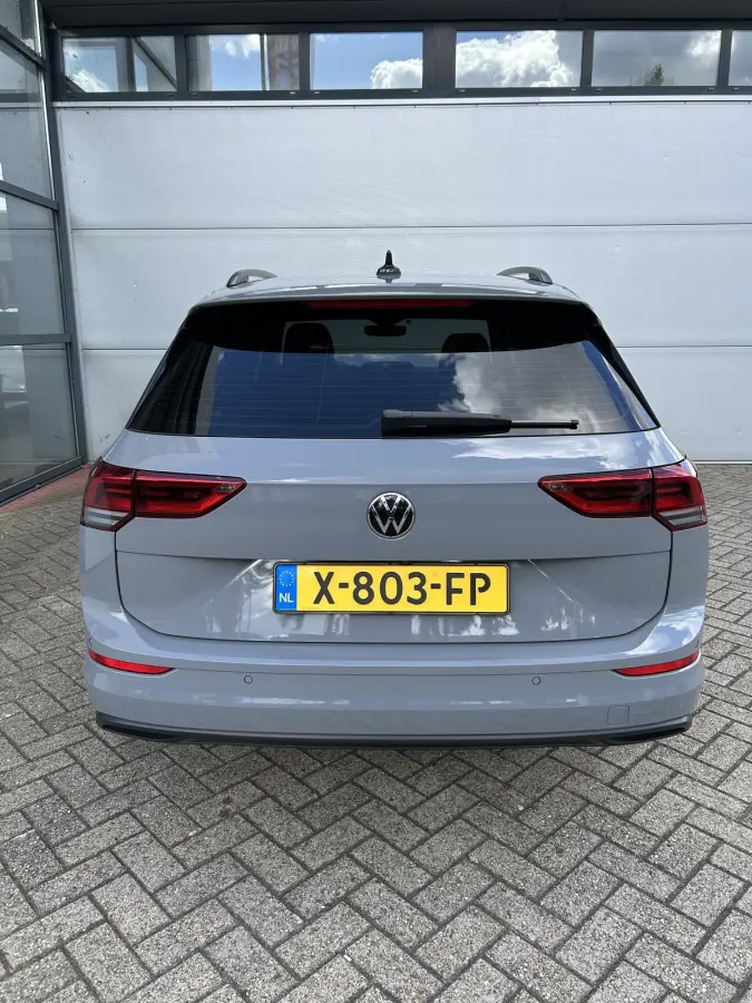 1.0 eTSI Life Business 110 PK | Automaat | Stoelverwarming | Parkeersensoren | Navigatie | Achteruitrijcamera | Adaptive Cruise Control | Climatronic | Digital Cockpit | LED | 18" Lichtmetaa