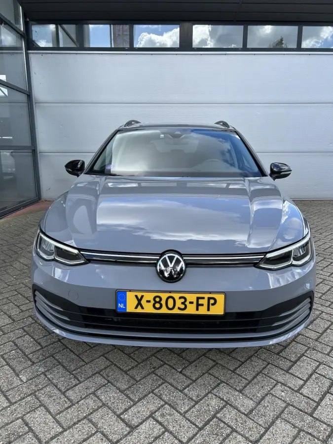 1.0 eTSI Life Business 110 PK | Automaat | Stoelverwarming | Parkeersensoren | Navigatie | Achteruitrijcamera | Adaptive Cruise Control | Climatronic | Digital Cockpit | LED | 18" Lichtmetaa