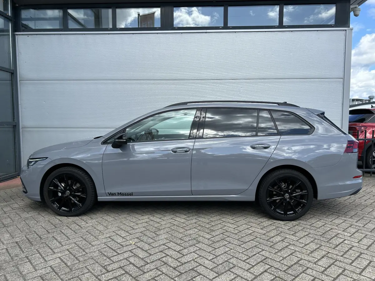 1.0 eTSI Life Business 110 PK | Automaat | Stoelverwarming | Parkeersensoren | Navigatie | Achteruitrijcamera | Adaptive Cruise Control | Climatronic | Digital Cockpit | LED | 18" Lichtmetaa