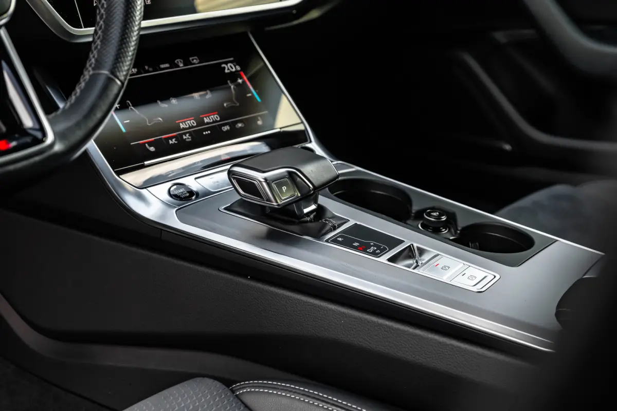 50 TFSI e quattro S edition 299PK | Trekhaak | B&O | Soft Close | 360 Camera | Head-up display | Stoelverw. voor