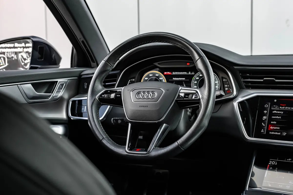 50 TFSI e quattro S edition 299PK | Trekhaak | B&O | Soft Close | 360 Camera | Head-up display | Stoelverw. voor