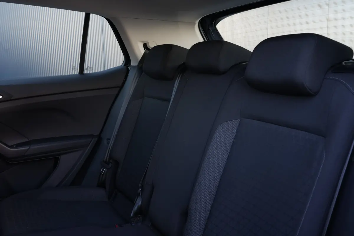 1.0 TSI Life | Camera | Apple Carplay | Navi |