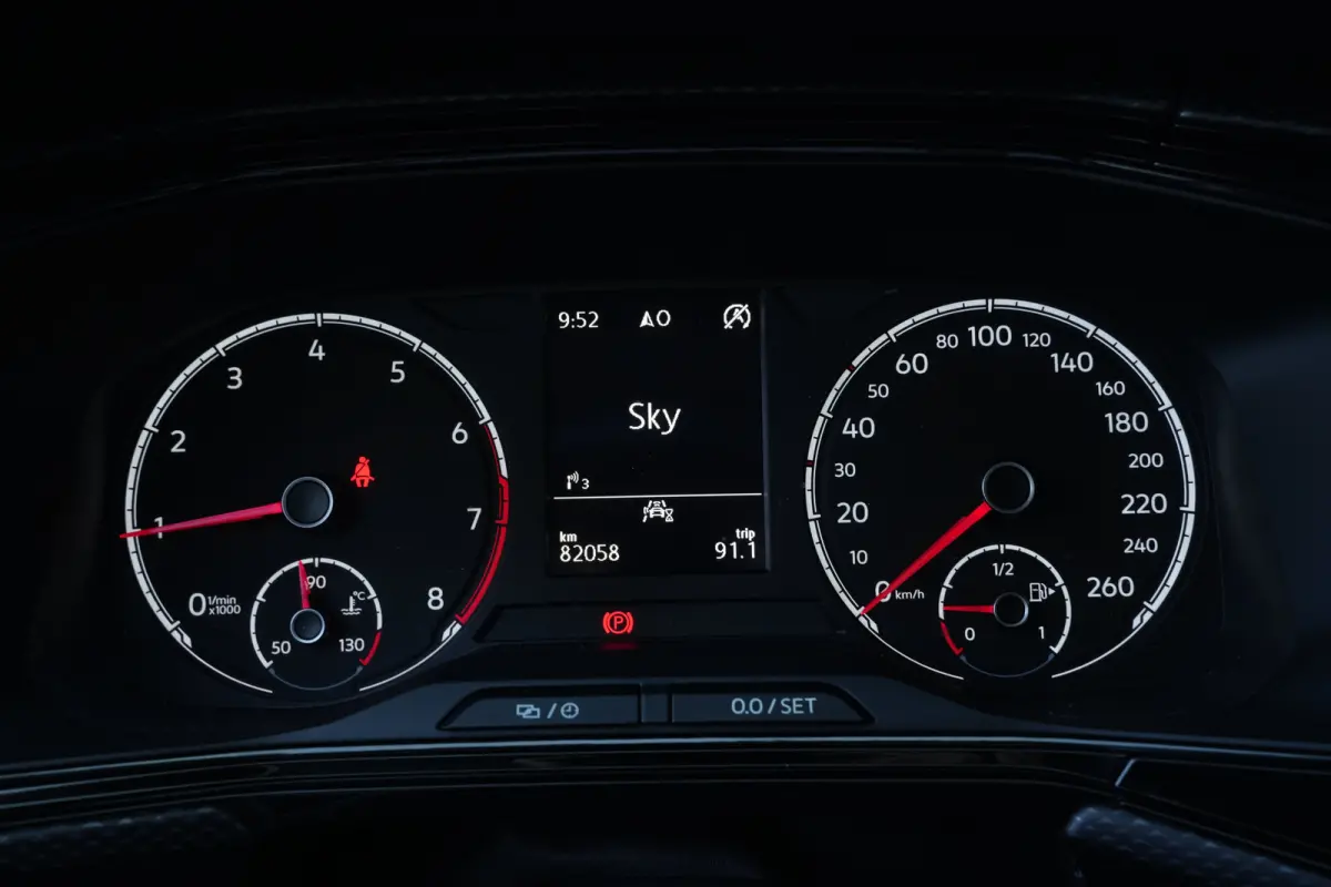 1.0 TSI Life | Camera | Apple Carplay | Navi |