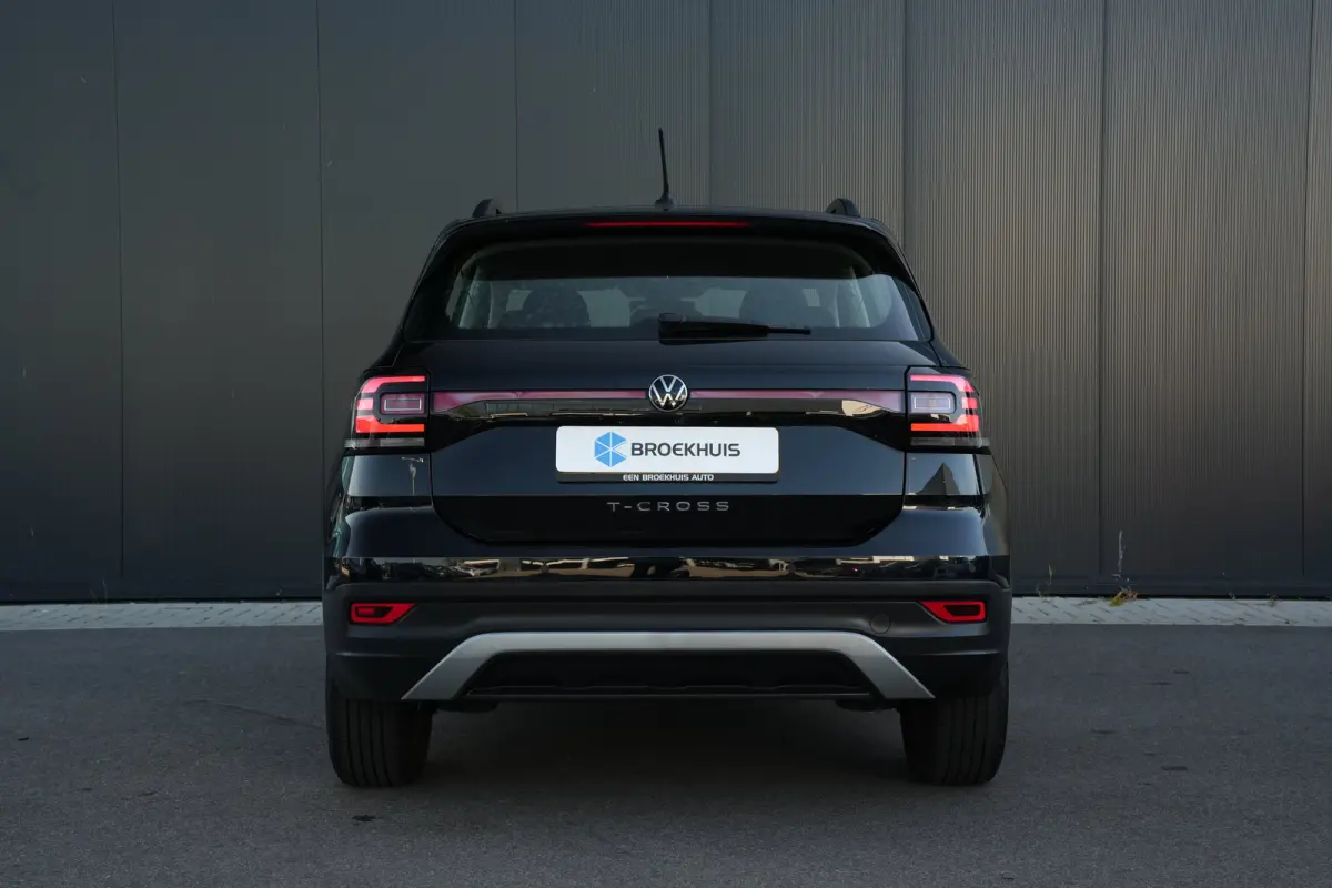 1.0 TSI Life | Camera | Apple Carplay | Navi |