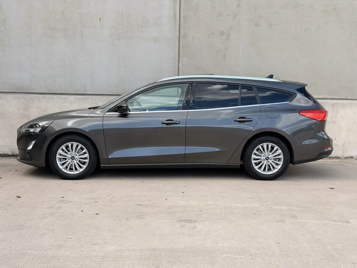 1.0 EcoBoost Titanium Aut. Pano Trekh Camera ACC Winterpakket