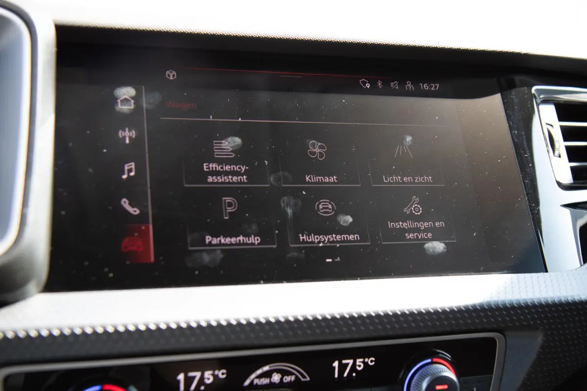 35 TFSI 150pk S-tronic S edition | Stoelverwarming | Parkeersensoren | 17" Velgen