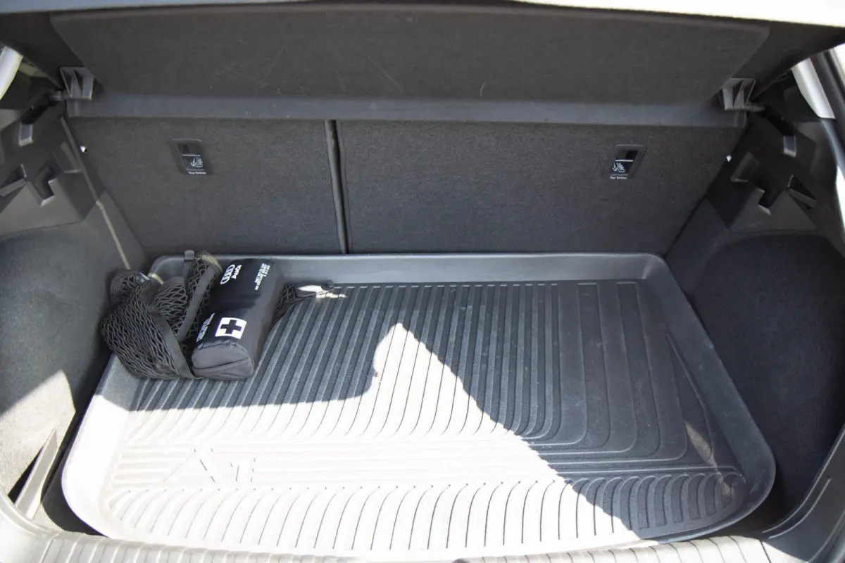 35 TFSI 150pk S-tronic S edition | Stoelverwarming | Parkeersensoren | 17" Velgen