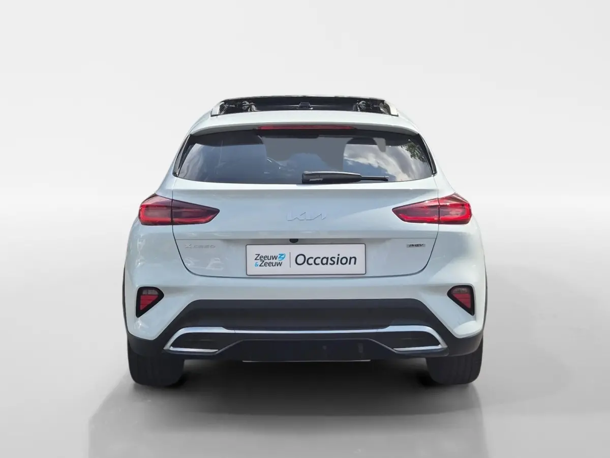 Check uitvoering | Cruise Control | Climate Control | Camera | Memory Stoelen | Open Dak | Stoelverwarming | Stuurverwarming | Stoelverkoeling | Elektrische Kofferbak |