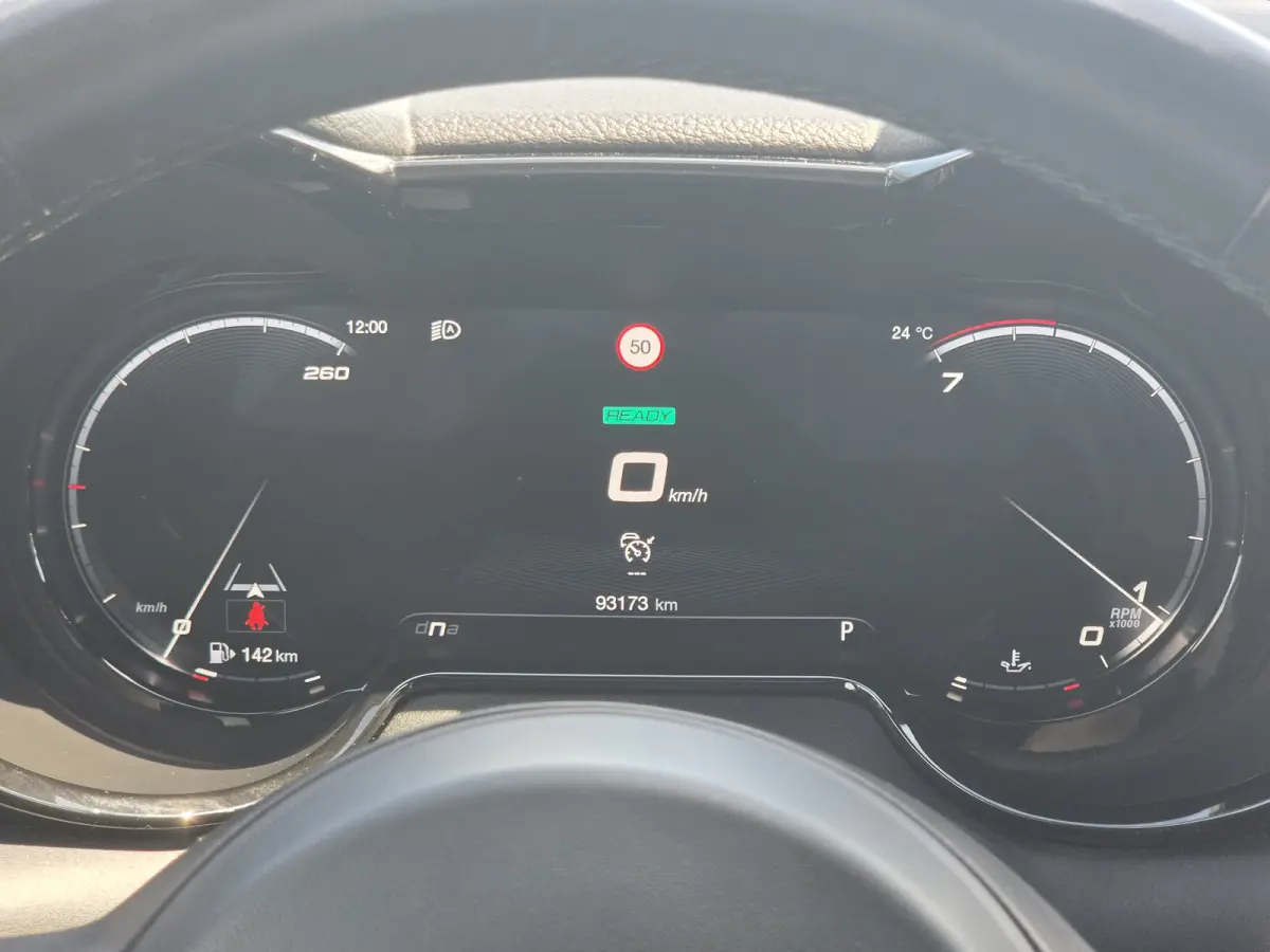 1.5T Hybrid Edizione Speciale | NL-auto | Apple Carplay/Android | Leder | Harman Kardon | Stoelventilatie | Winter pack |