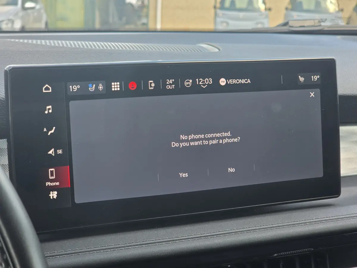 1.5T Hybrid Edizione Speciale | NL-auto | Apple Carplay/Android | Leder | Harman Kardon | Stoelventilatie | Winter pack |