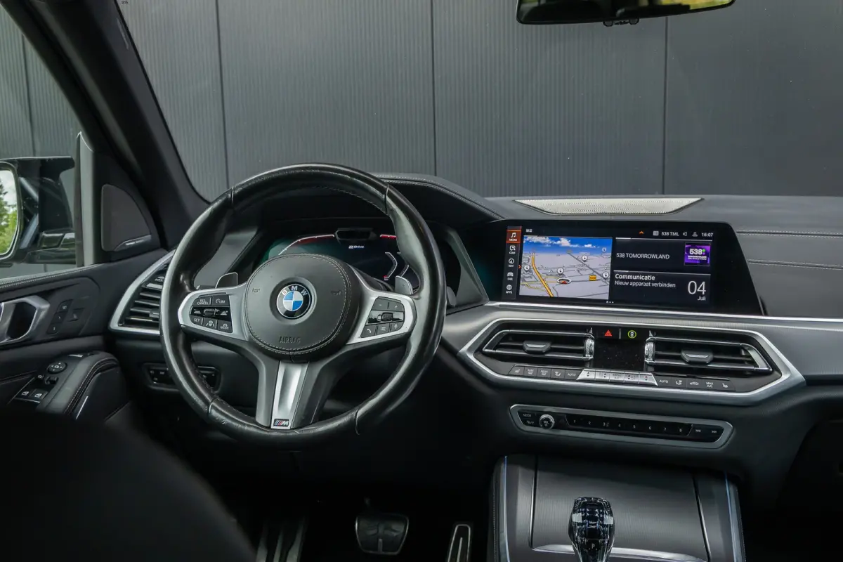 xDrive45e High Executive | M-Sport | M-stoelen | Laser LED