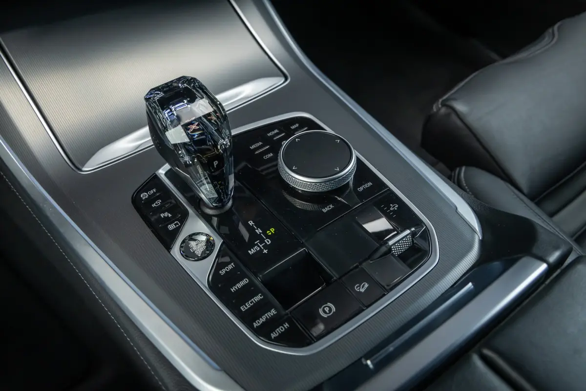 xDrive45e High Executive | M-Sport | M-stoelen | Laser LED