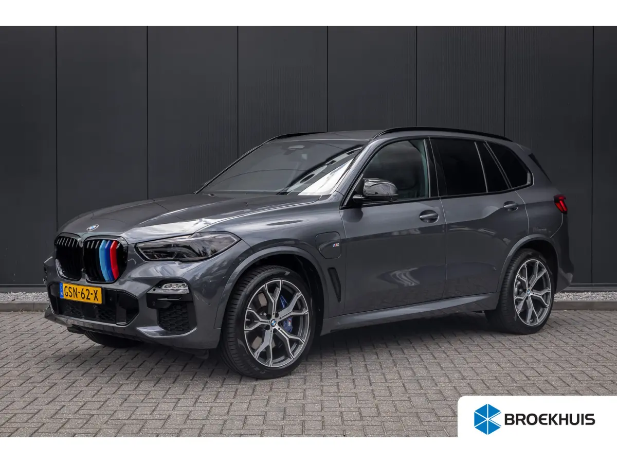 xDrive45e High Executive | M-Sport | M-stoelen | Laser LED