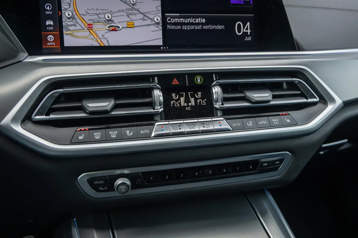xDrive45e High Executive | M-Sport | M-stoelen | Laser LED