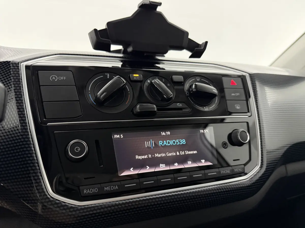 1.0 BMT move up! | Airco | Elektrische ramen | Bluetooth