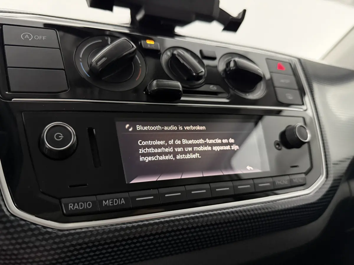 1.0 BMT move up! | Airco | Elektrische ramen | Bluetooth