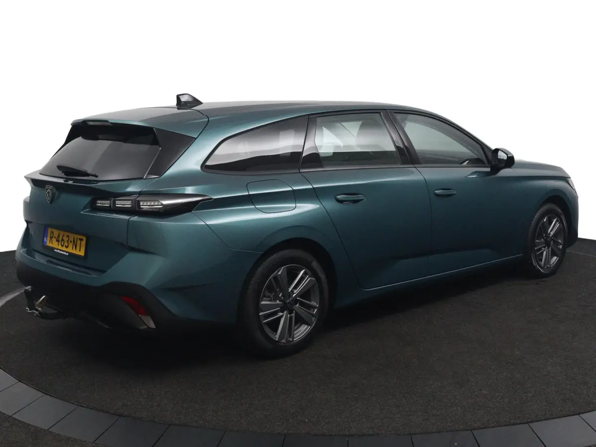 1.2*NAVi*CRUISE*ECC*HAAK*CARPLAY*