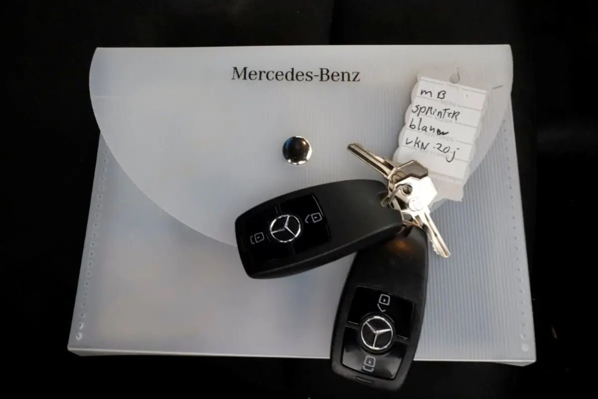 311 CDI 115pk E6 RWD Bakwagen met achterdeuren 2-Persoons 05-2021