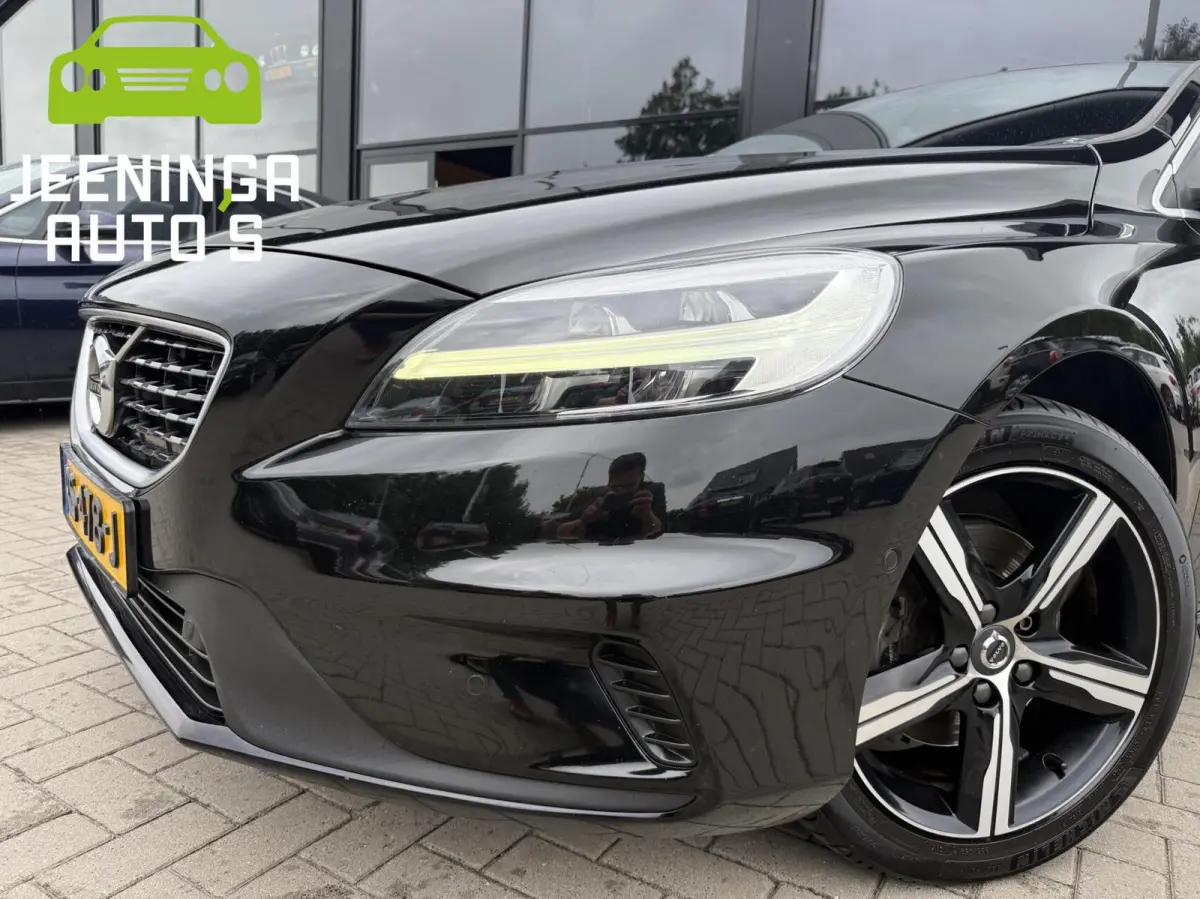 2.0 T4 R-Design|Camera|Leer|Stoelverwarming|Trekhaak|Pano