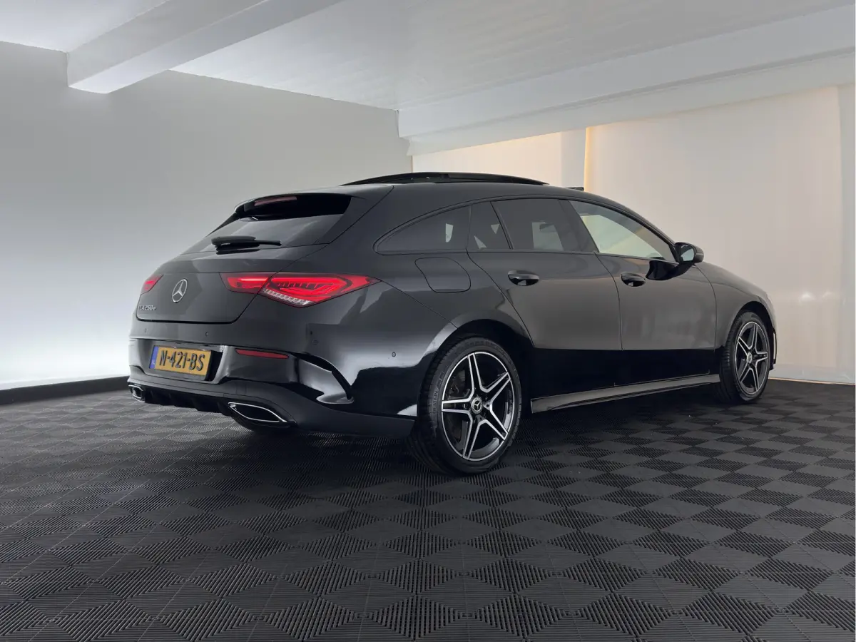 250 e Business Solution AMG Limited (Plug-in) (INCL.BTW) Aut. *PANO | LEATHER-MICROFIBRE | FULL-LED | HEATED-SPORTSEATS | AMBIENT-LIGHT | DIGI-COCKPIT | DAB+ | NAVI-FULLMAP | CAMERA | PRIVAC