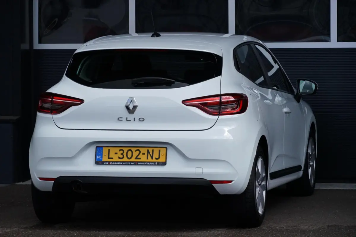 1.0 TCe Zen, NL, CarPlay, LED, cruise, DAB