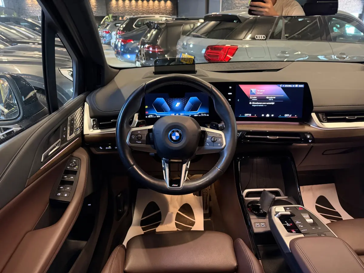 230e xDrive M sport|Pano|Memory|H&K|Full options