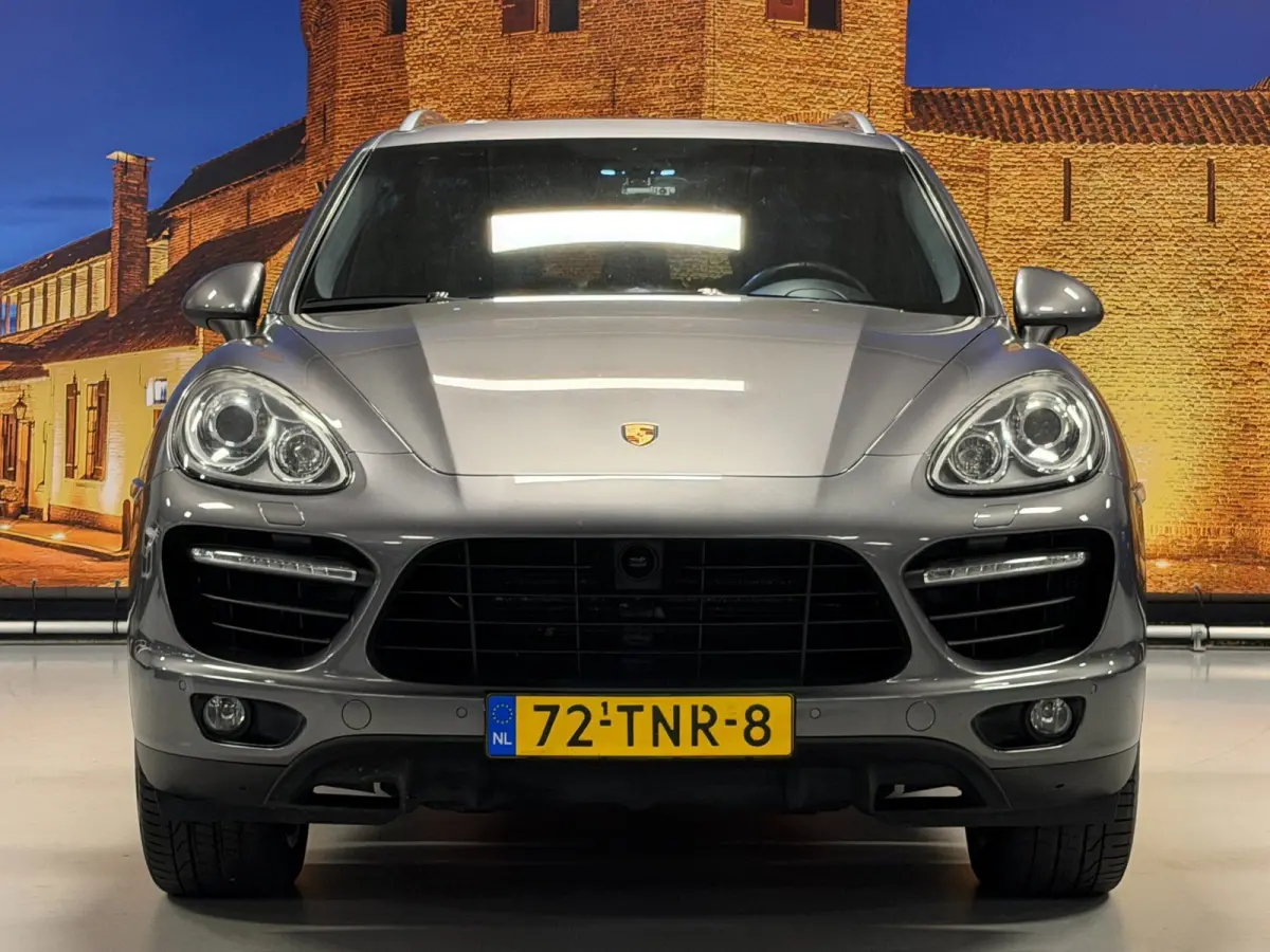 4.8 Turbo Automaat Burmester Luchtvering Leer