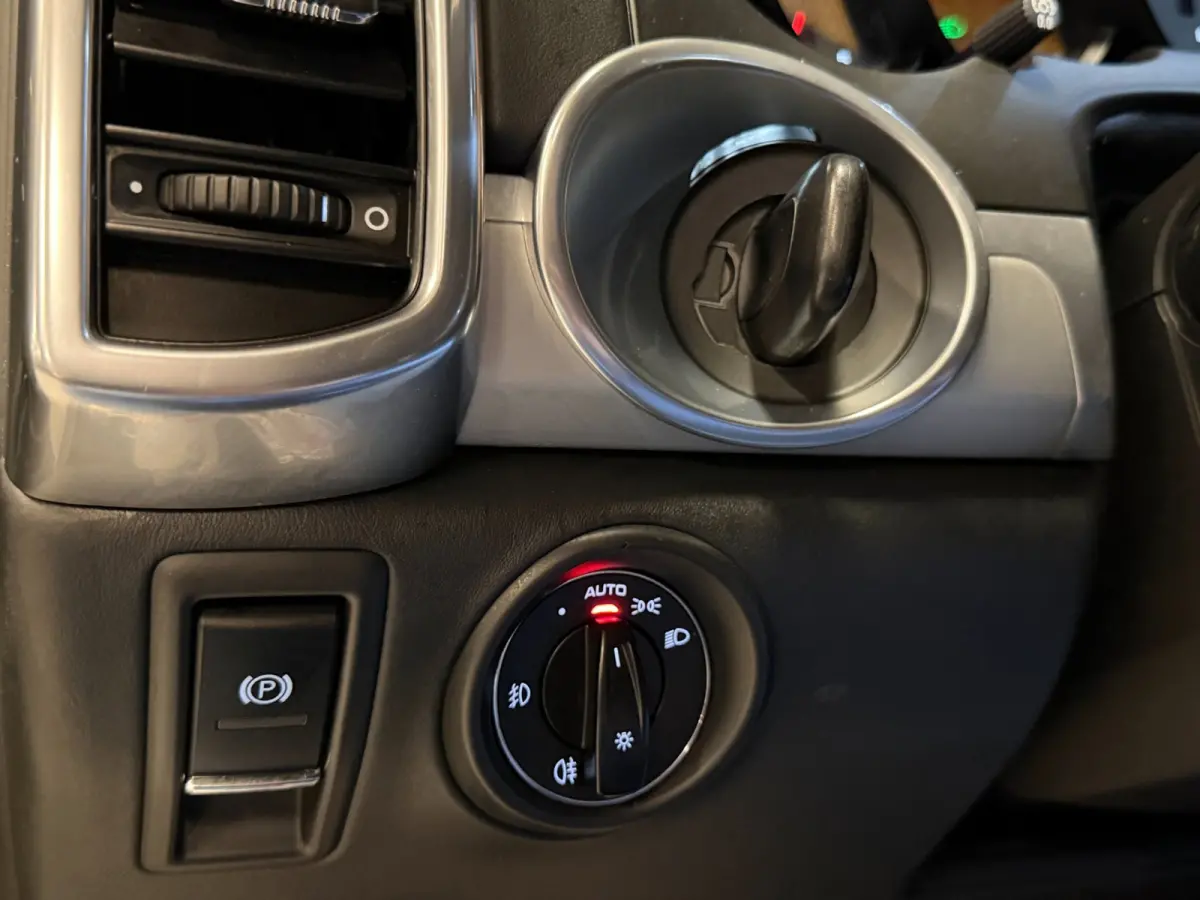 4.8 Turbo Automaat Burmester Luchtvering Leer