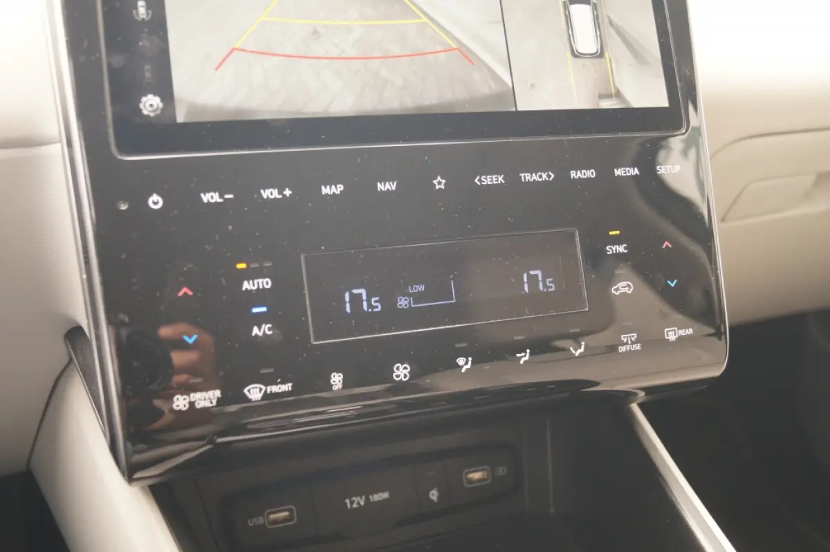 1.6 T-GDI PHEV Premium Sky -LEER-PANO-TREKHAAK-