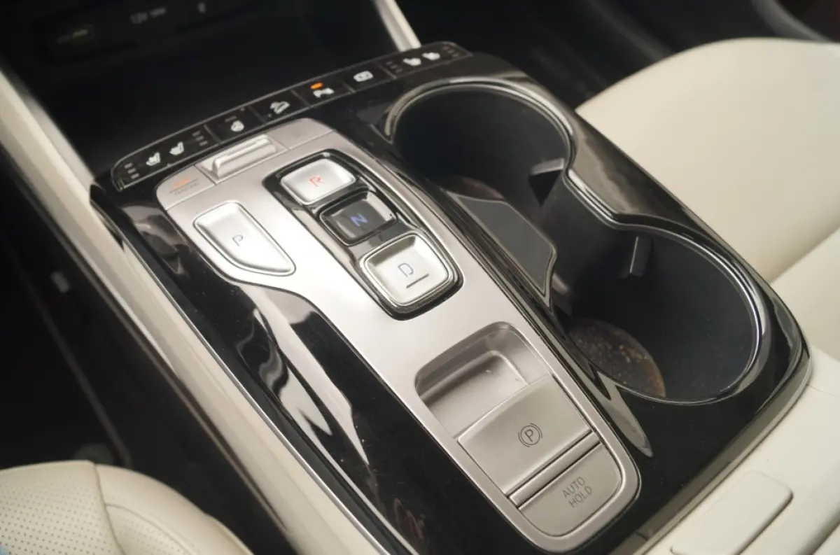 1.6 T-GDI PHEV Premium Sky -LEER-PANO-TREKHAAK-