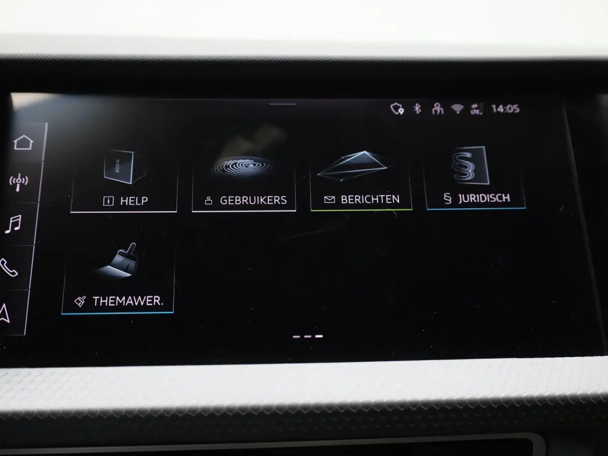 30 TFSI S edition | 18 inch velgen | Automaat | Achteruitrijcamera | Apple carplay / Android auto |