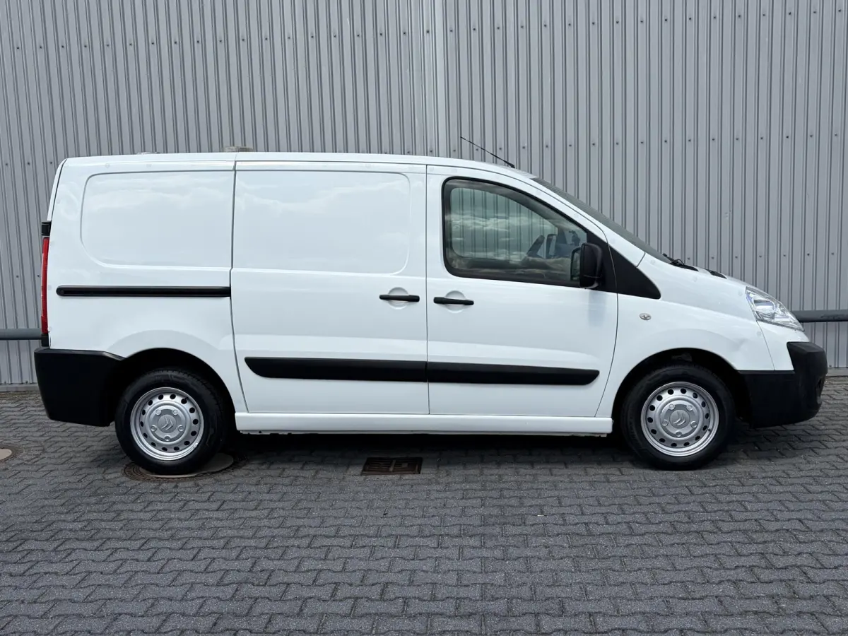 10 2.0 HDI L1H1 Economy*CRUISE*CAM*HAAK*A/C*INBOUW